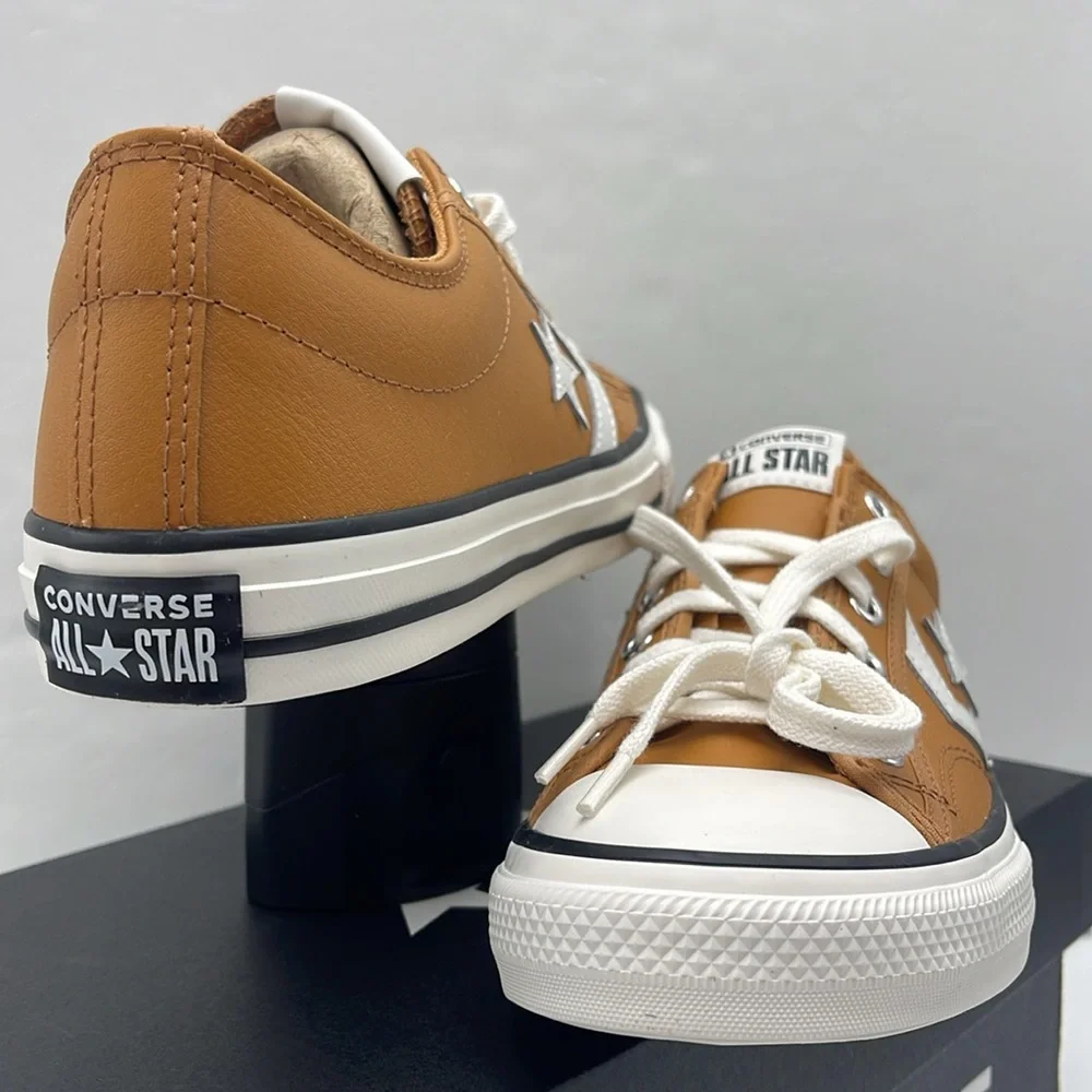 Converse WMNS 'Sneakers A12408C
STAR PLAYER 76 OX
GINGERSNAP/VINTAGE WHITE/BLACK - Picture 8 of 16